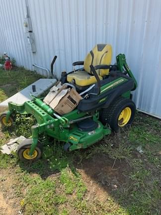 Image of John Deere Z930M equipment image 1