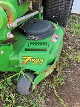 Image of John Deere Z930M equipment image 2