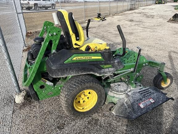 Image of John Deere Z930M equipment image 1