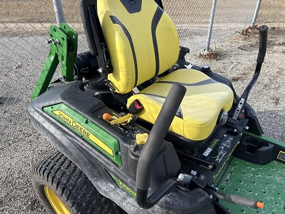 Image of John Deere Z930M equipment image 3