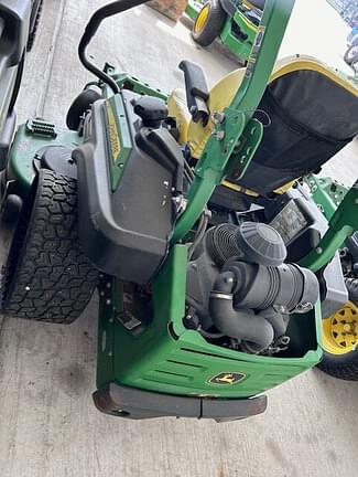 Image of John Deere Z930M equipment image 3