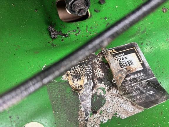 Image of John Deere Z930M equipment image 4