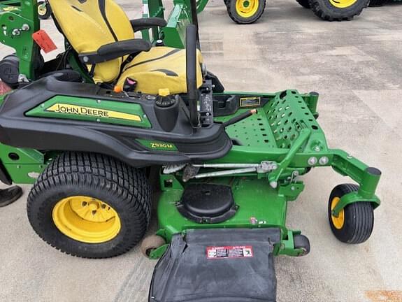 Image of John Deere Z930M equipment image 3