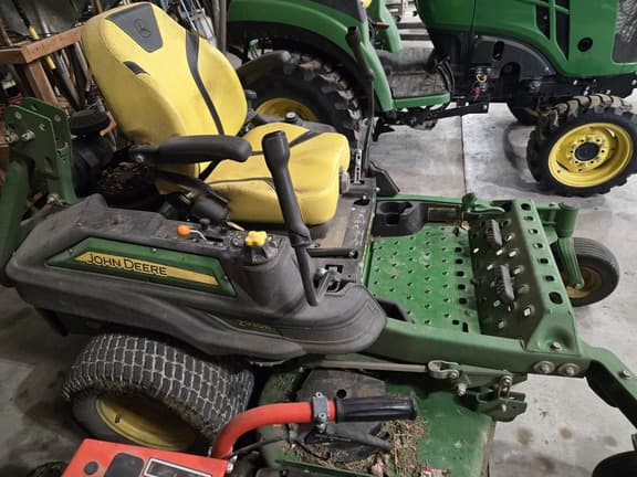 Image of John Deere Z930R equipment image 3