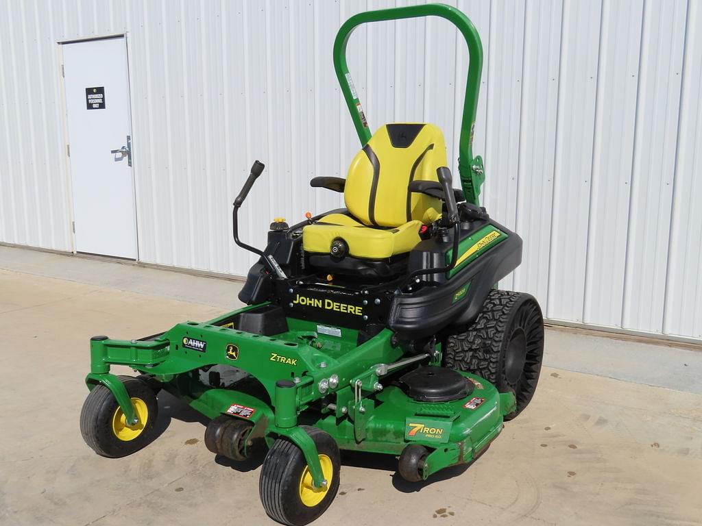 Image of John Deere Z930R Primary image