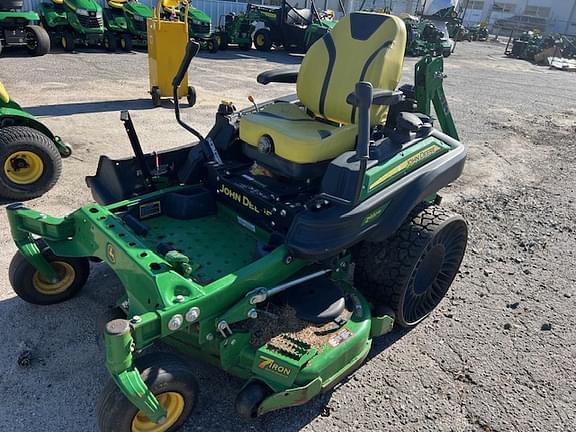 Image of John Deere Z930R equipment image 1