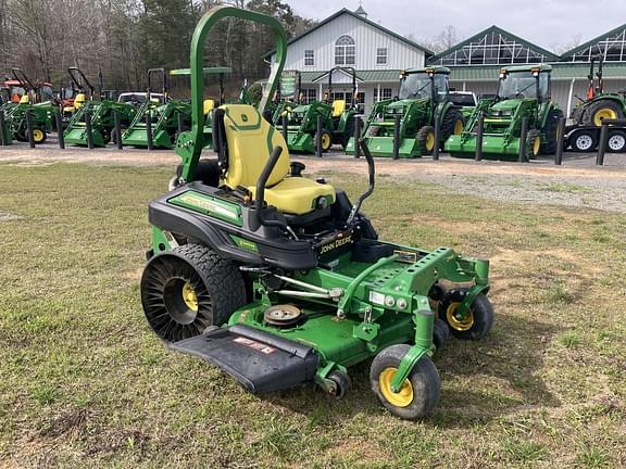 Image of John Deere Z945M equipment image 1