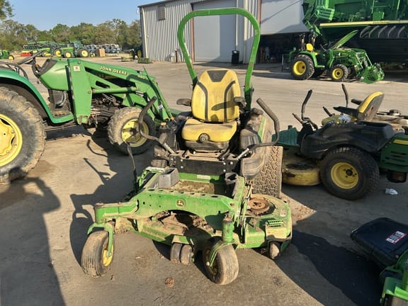 2020 John Deere Z945M Equipment Image0