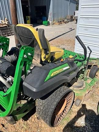 Image of John Deere Z945M equipment image 4