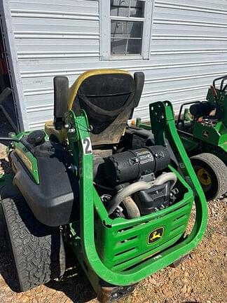 Image of John Deere Z945M equipment image 2