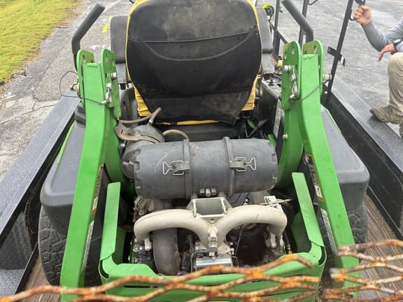 Image of John Deere Z945M equipment image 3