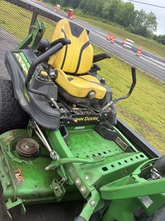 Image of John Deere Z945M equipment image 1