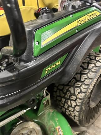 Image of John Deere Z950M Image 1