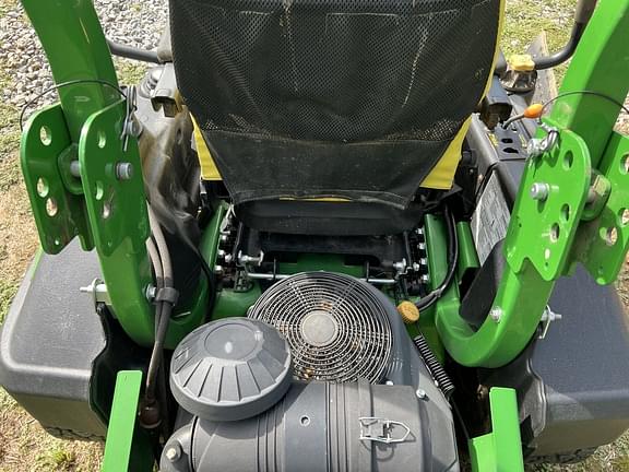 Image of John Deere Z950M equipment image 4