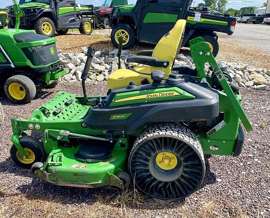 Image of John Deere Z950R equipment image 1