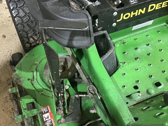 Image of John Deere Z950R equipment image 4