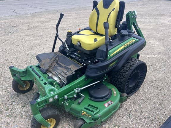 Image of John Deere Z950R equipment image 1