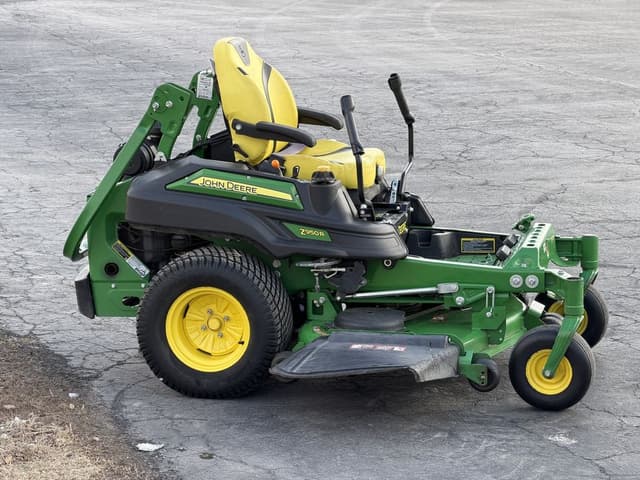Image of John Deere Z950R equipment image 3