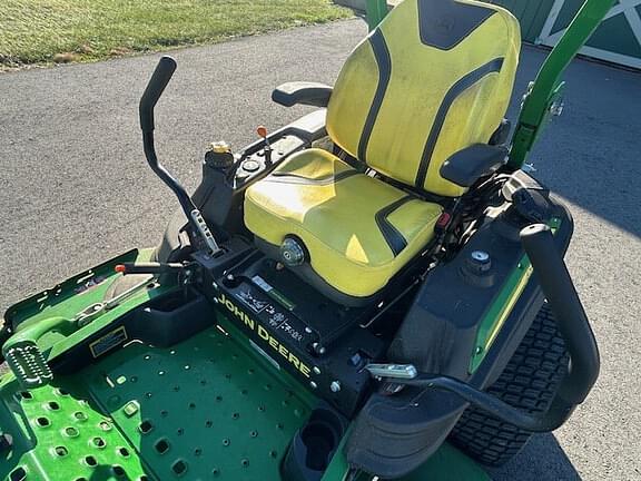 Image of John Deere Z955M equipment image 4