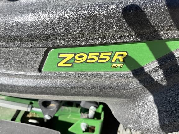 Image of John Deere Z955R equipment image 3