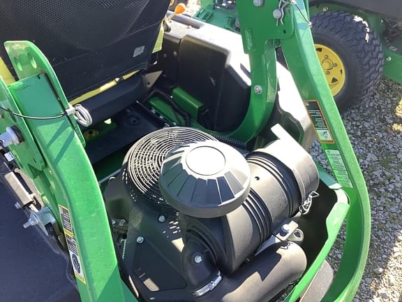 Image of John Deere Z960M equipment image 2