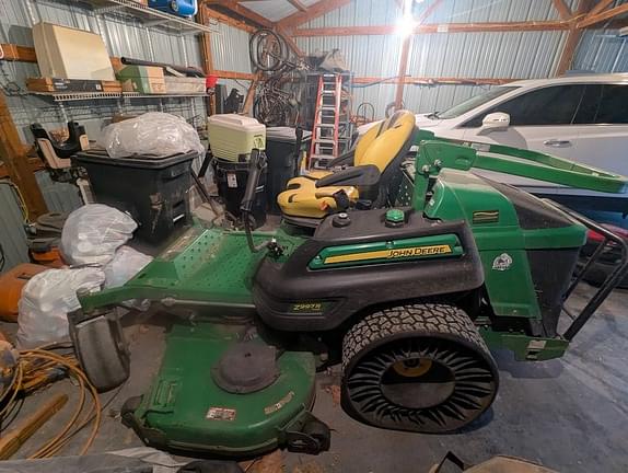 Image of John Deere Z997R equipment image 4