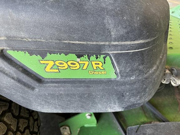 Image of John Deere Z997R equipment image 3