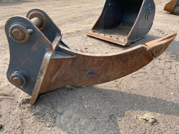 2020 JRB Ripper Equipment Image0