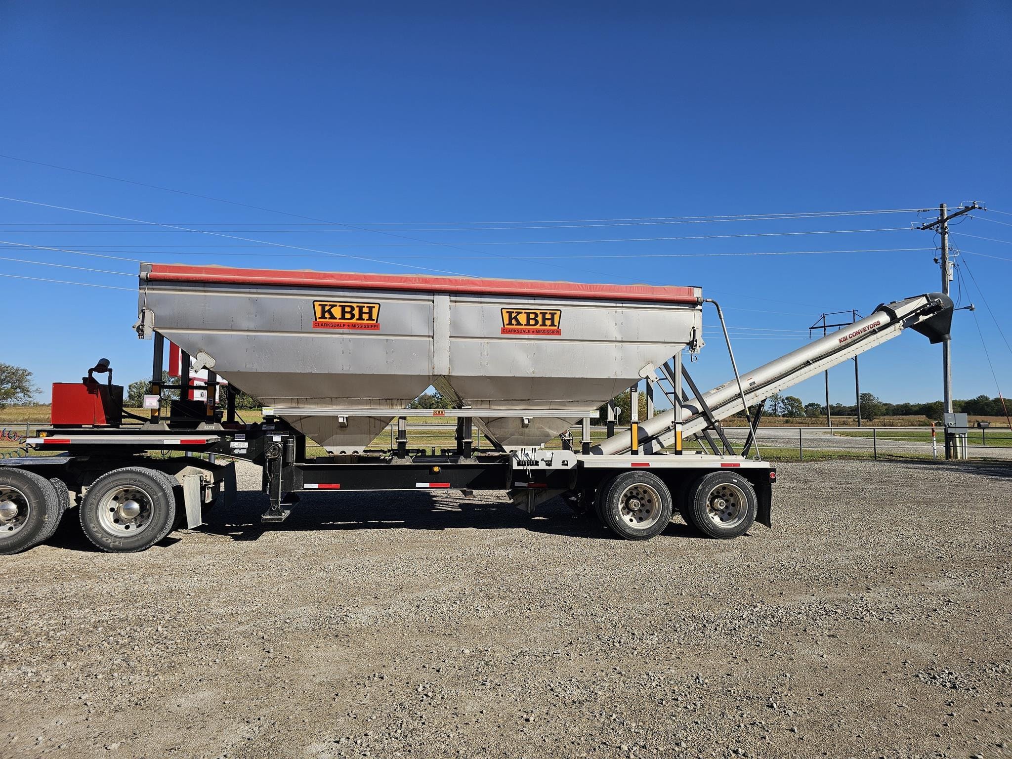 2020 KBH FC32RD Equipment Image0