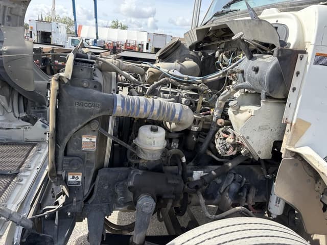 Image of Kenworth T270 equipment image 4