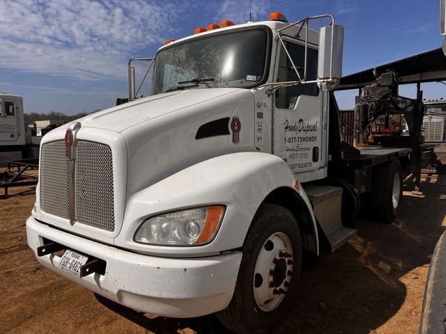 Image of Kenworth T370 equipment image 1