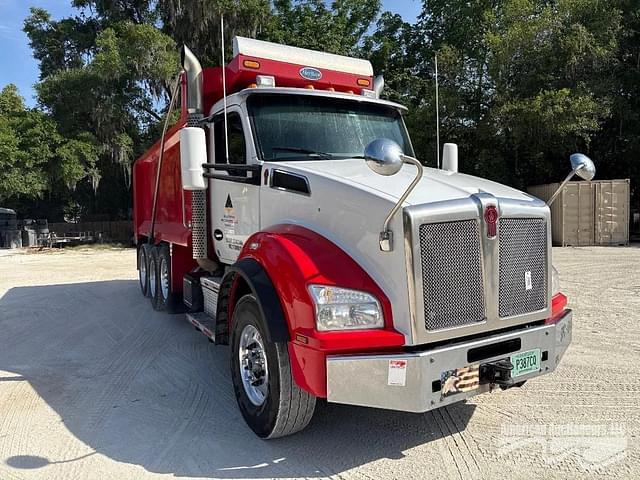 Image of Kenworth T880 equipment image 2