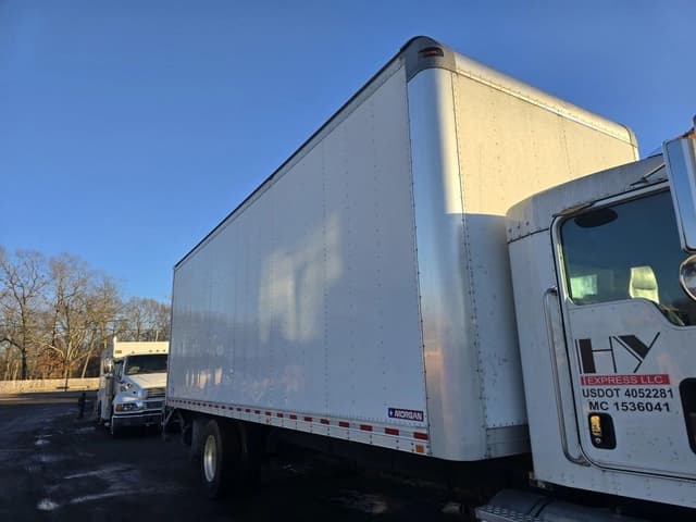 Image of Kenworth T270 equipment image 1