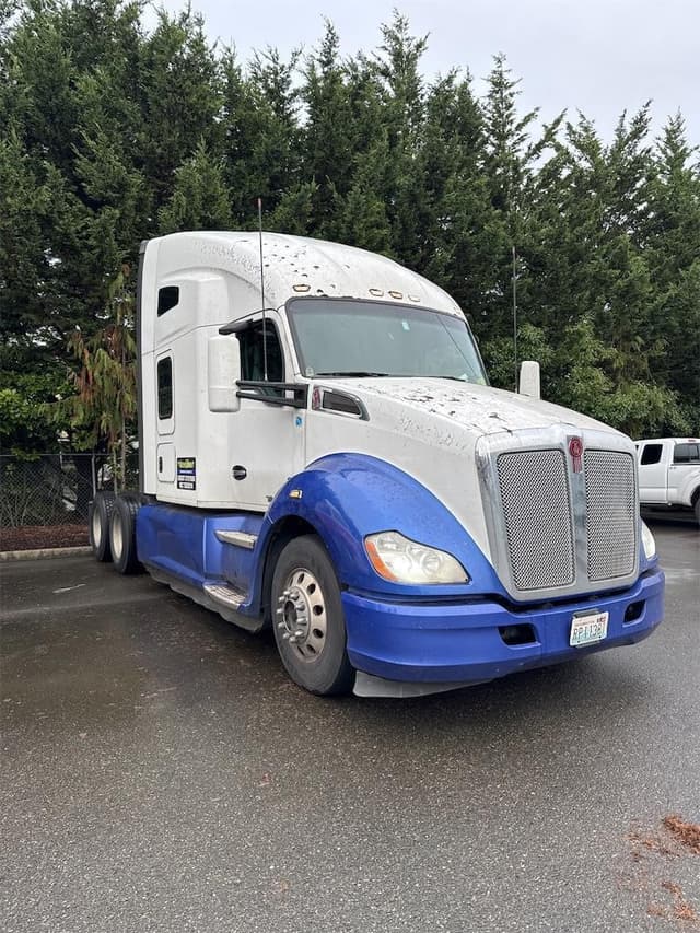 Image of Kenworth T680 equipment image 2