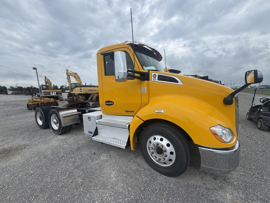 Image of Kenworth T680 Primary image