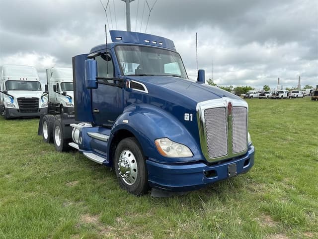 Image of Kenworth T680 equipment image 2