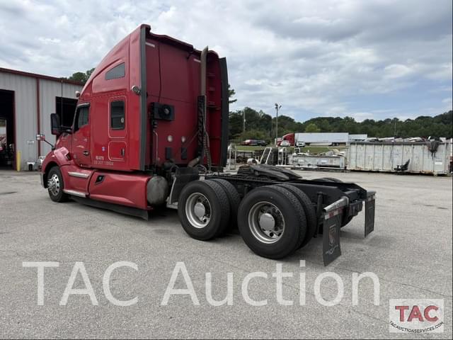 Image of Kenworth T680 equipment image 2