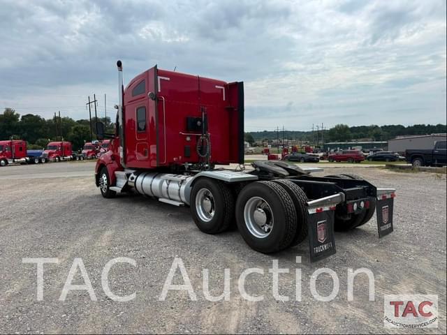 Image of Kenworth T680 equipment image 2