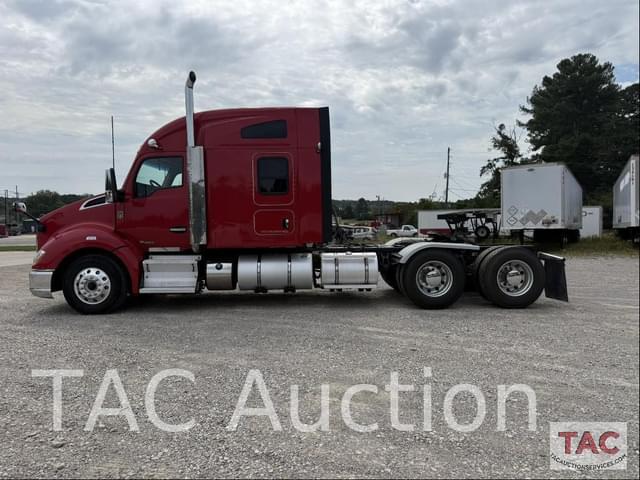 Image of Kenworth T680 equipment image 1