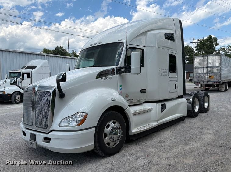 2020 Kenworth T680 Equipment Image0