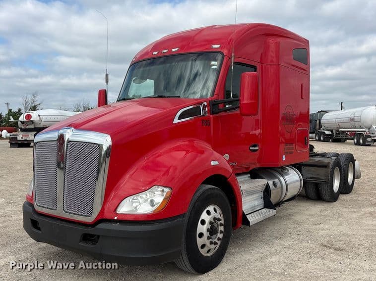Image of Kenworth T680 Primary image