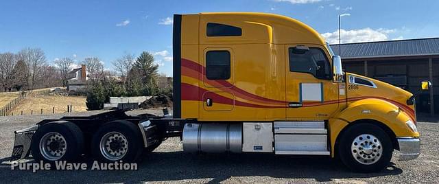 Image of Kenworth T680 equipment image 3