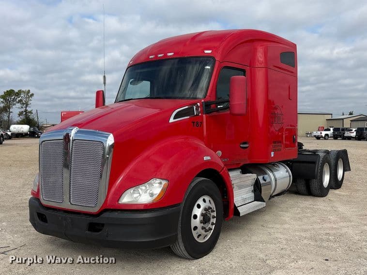 Image of Kenworth T680 Primary image