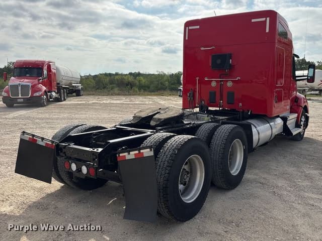 Image of Kenworth T680 equipment image 4