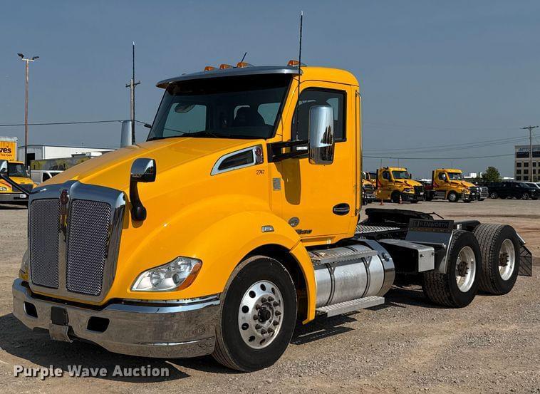 Image of Kenworth T680 Primary image