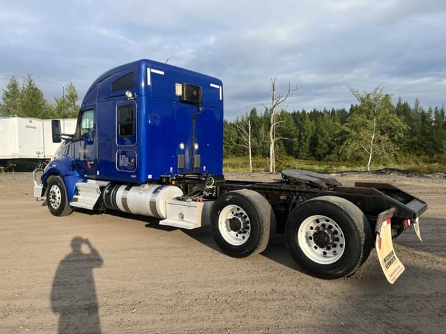 Image of Kenworth T680 equipment image 2