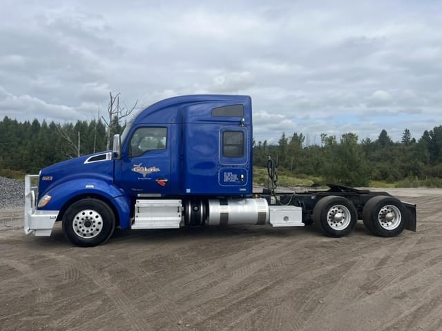 Image of Kenworth T680 equipment image 1