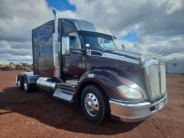 Image of Kenworth T680 equipment image 3