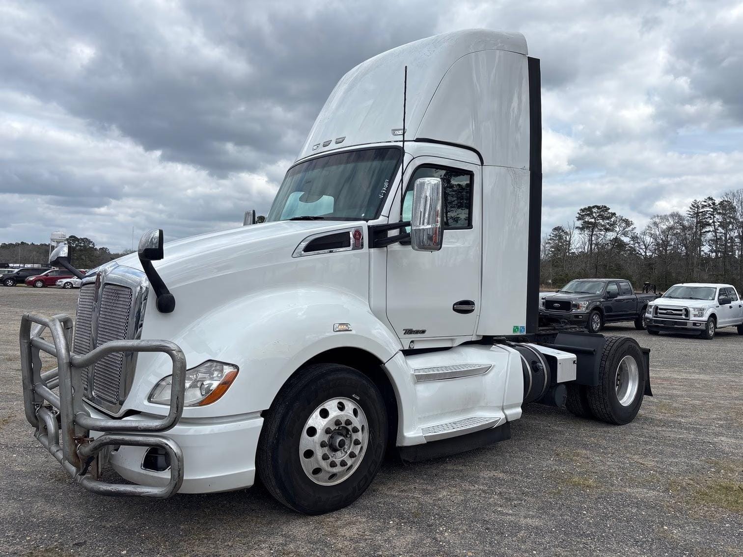 2020 Kenworth T680 Equipment Image0