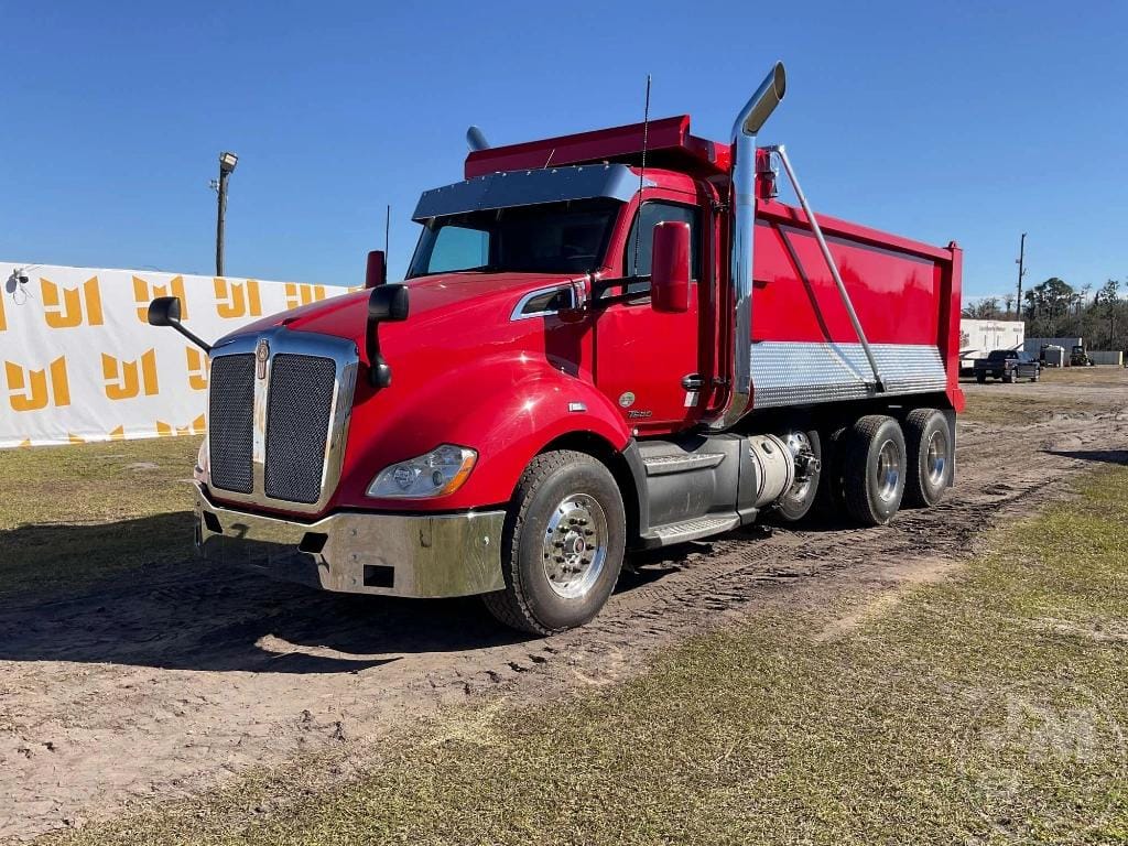 2020 Kenworth T680 Equipment Image0